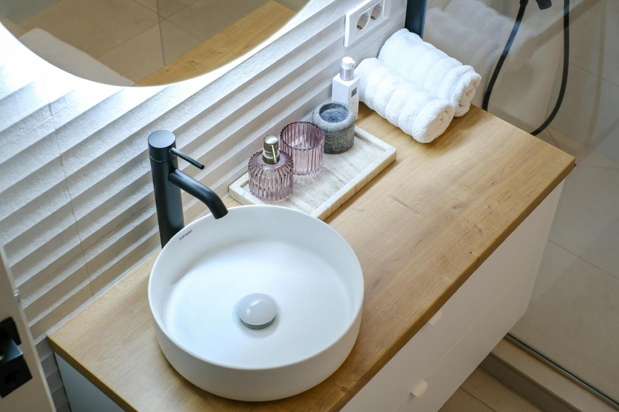 Apartment In Nis, Center! Brand-New מראה חיצוני תמונה