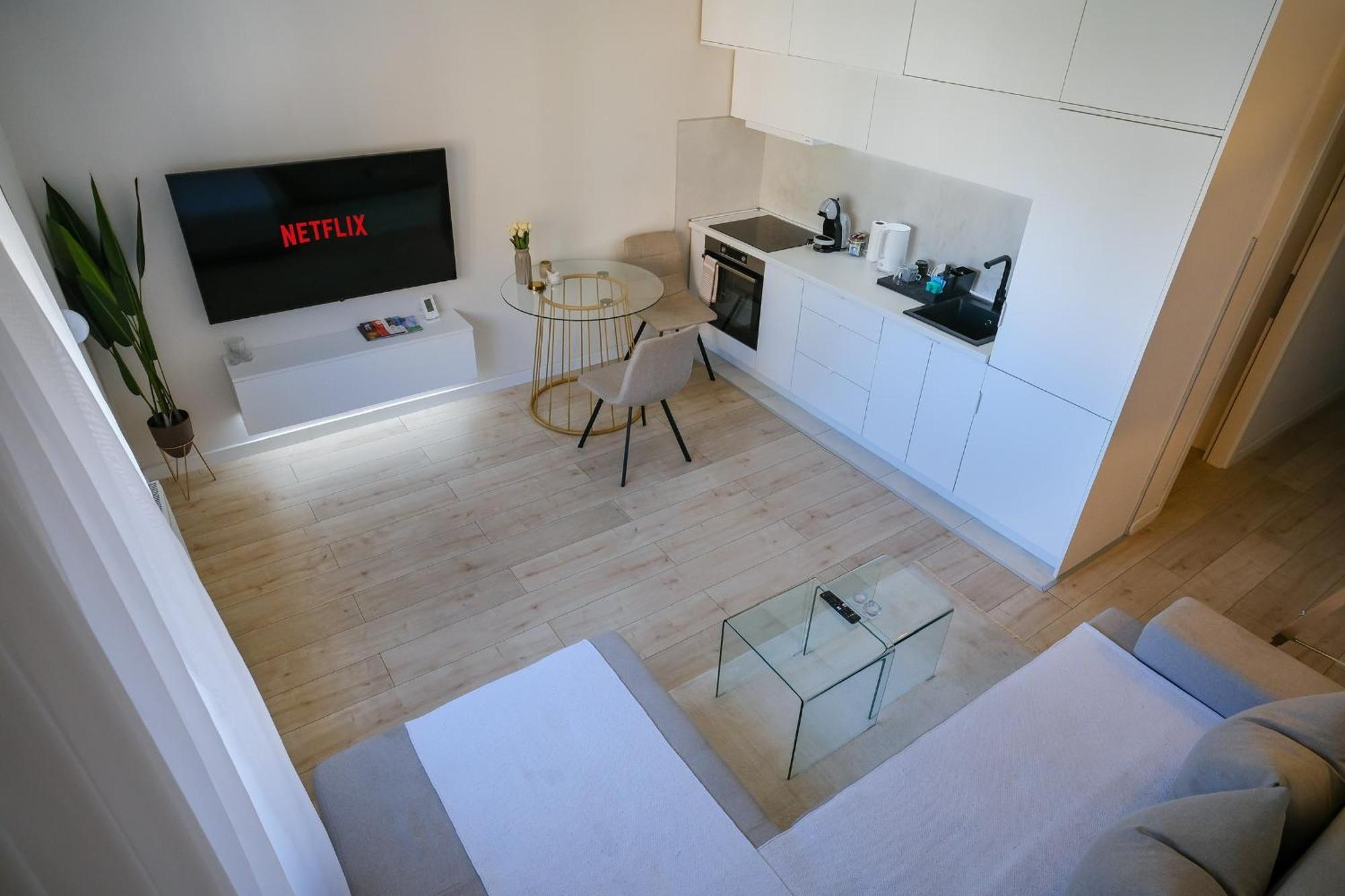 Apartment In Nis, Center! Brand-New מראה חיצוני תמונה